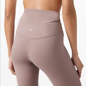 ALIGNED ANGLES SUPER HIGH RISE TIGHT 28" (4)